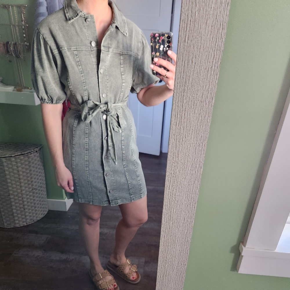 Boutique NWT Green Denim Dress Puff Sleeves